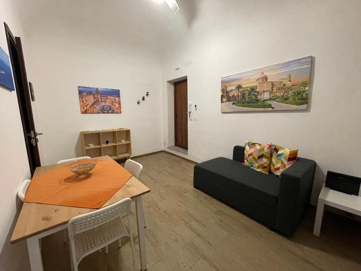 Le Colonne Del Massimo Apartment Palermo Esterno foto
